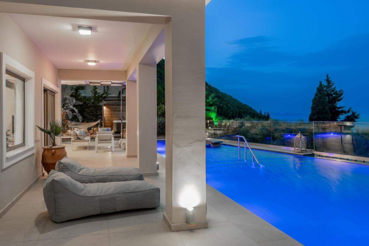 Artemis - Spectacular Views & Ideal For Large Groups, By Zantewize Villa *