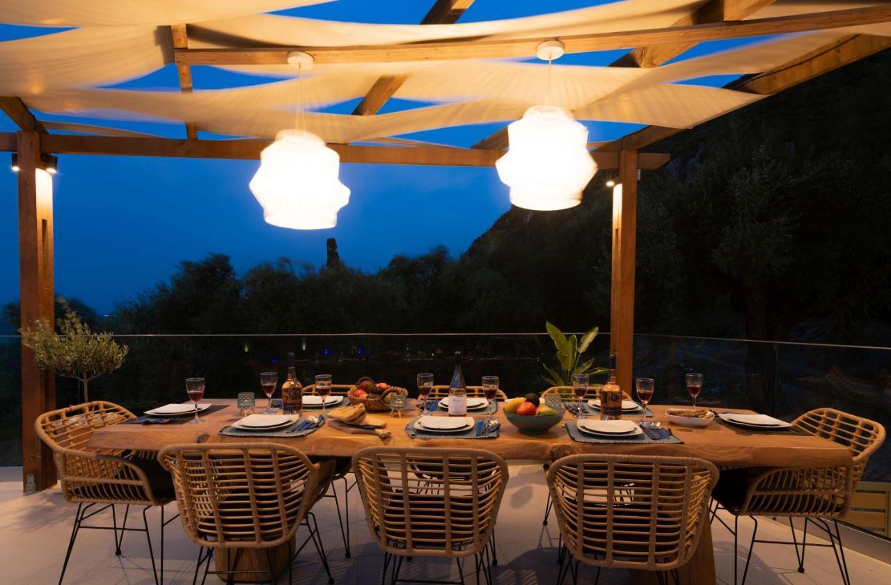 Artemis - Spectacular Views & Ideal For Large Groups, By Zantewize Villa *