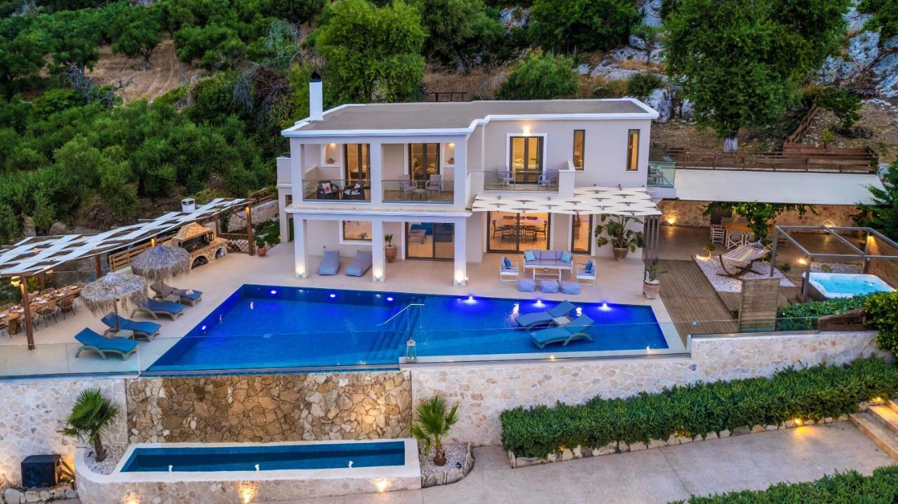 Villa Artemis - Spectacular Views & Ideal For Large Groups, By Zantewize