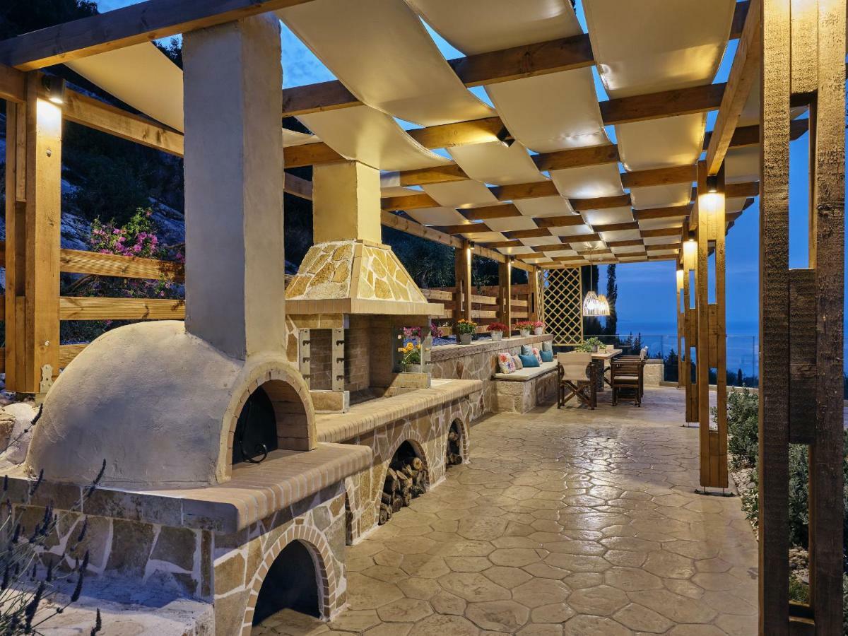 Villa Artemis - Spectacular Views & Ideal For Large Groups, By Zantewize Khartata