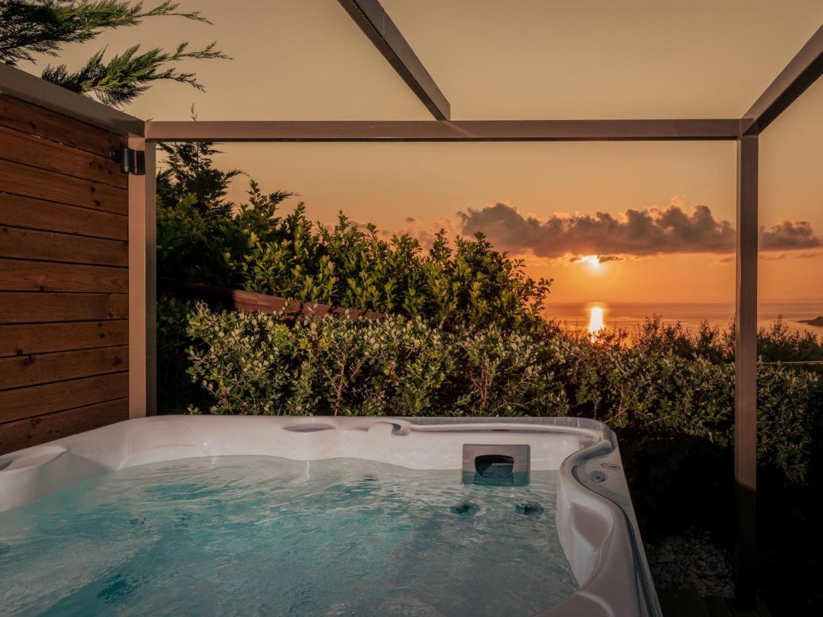 Villa Artemis - Spectacular Views & Ideal For Large Groups, By Zantewize *
